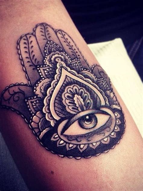 Hand tattoos, especially on palms, are not common in 2019. 55+ Incredible Indian Tattoo Designs & Meanings - Iconic ...