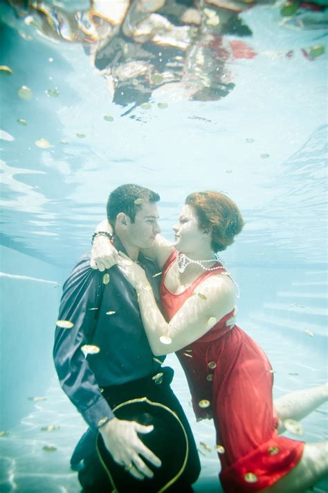 Underwater Engagement Photos Engagement Photography Underwater