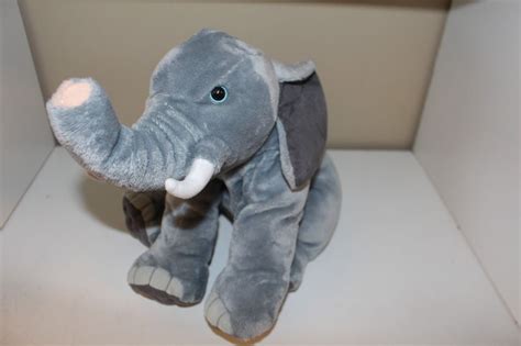 Planet Earth Elephant Grey Plush Stuffed Animal Toy 2008 Planetearth