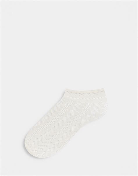 Gipsy Arrow Pelerine Ankle Socks In Cream White Modesens