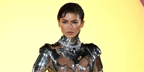 Zendayas Robot Look At Dune Part Two Premiere Divided The Internet