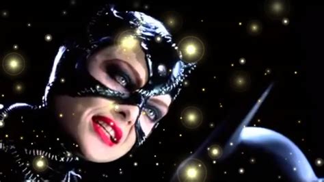 Catwoman Kiss Batman ♥ Youtube