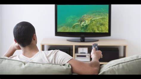 4 Reasons Why Do Men Watch More Tv Than Women The Messenger