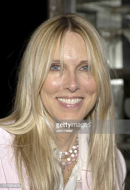 Alana Stewart Photos And Premium High Res Pictures Getty Images
