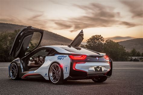 White and black bmw i8. 2018 BMW I8 Coupe Wallpapers - Wallpaper Cave