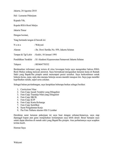 Lowongan pekerjaan bagi perawat bisa tersedia dibeberapa instansi seperti rumah sakit sebelum menuju ke contoh surat lamaran kerja perawat, sebaiknya memperhatikan beberapa hal. 7 Contoh Surat Lamaran Kerja di Rumah Sakit 2020 [Semua ...