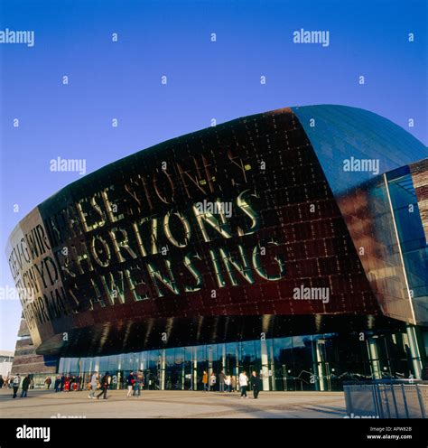 Wales Millennium Centre In Cardiff Bay Canolfan Mileniwm Cymru Stock