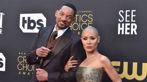 Netizens See Will Smith Chris Rock Oscars Slap Incident In New Gentle