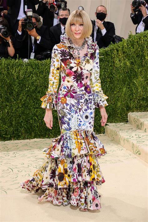 Best Dressed At The 2021 Met Gala Photos Image 131 Abc News