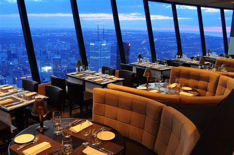 A restaurant with revolving view of toronto, 351 meters or 1151 ft. 360 Restaurant at the CN Tower / Restaurant 360 | Toronto ...