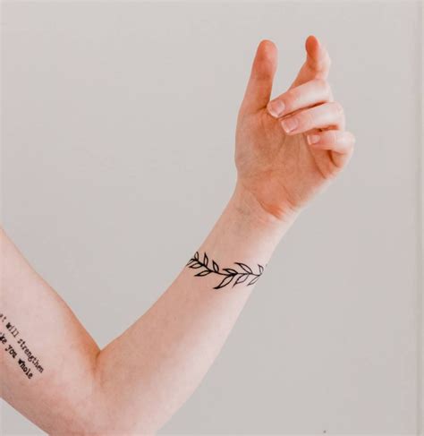 20 Small Wrist Tattoo Designs For The Minimalist