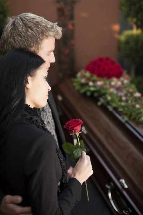 Proper Funeral Etiquette Get Ordained