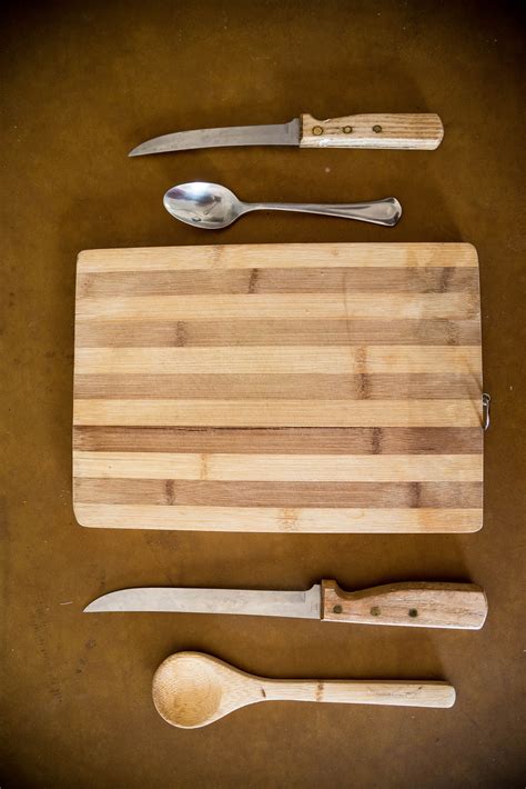 Cutting Board and Knives Setup image - Free stock photo - Public Domain ...