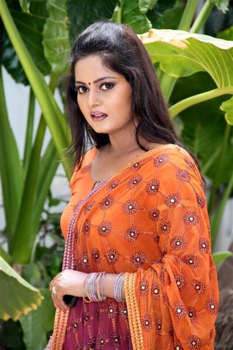 Anjana Singh Wiki Biography Dob Age Height Weight Affairs And More Famous People India World