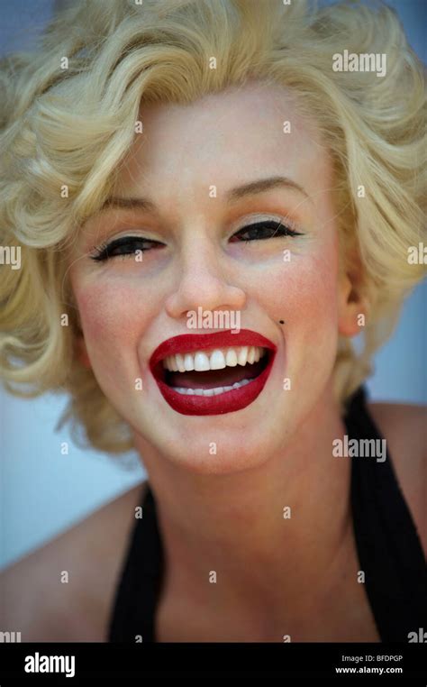 Marilyn Monroe Stockfotos Und Bilder Kaufen Alamy