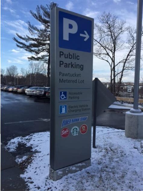 Custom Parking Lot Signs And Parking Lot Signs For Business In