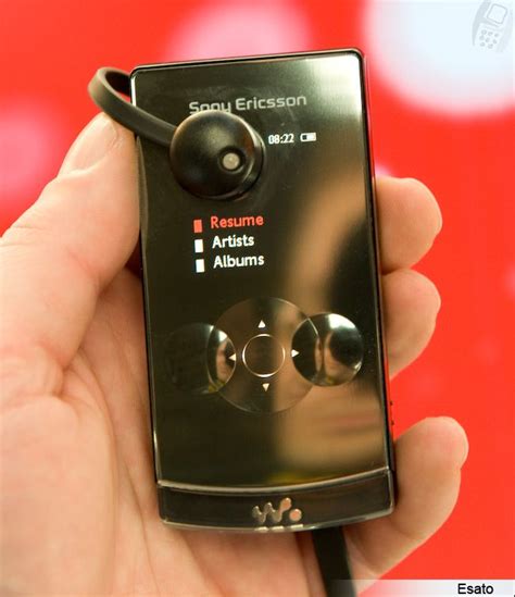 Sony Ericsson W980 Picture Gallery