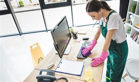 Keep Your Workplace Clean During Covid 19