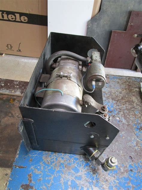 Hydraulik Pumpe Til 12 Volt Hydraulic Pump For 12 Volts Til Salg På