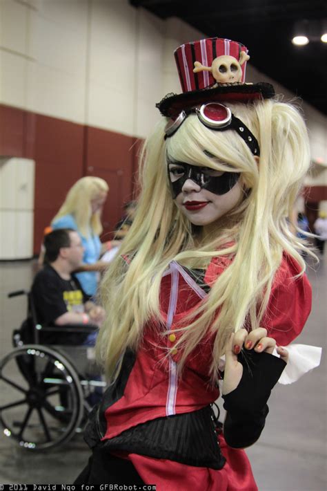 Geek Cosplay Steampunk Poison Ivy And Harley Quinn — Geektyrant