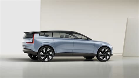 Volvo Concept Recharge Is The Electric Wagon Of The Future