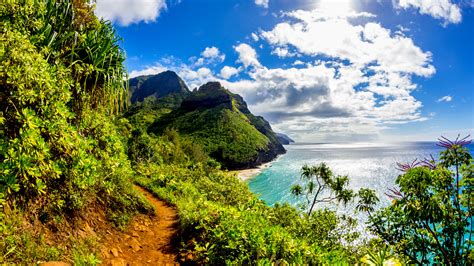 Kalalau Lookout — All Information With Photos And Reviews Planet Of