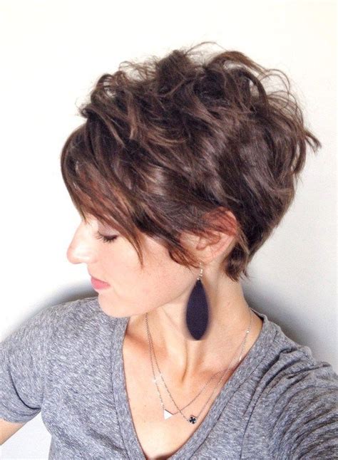 Ideal for those with fine hair and round faces , the pixie bob haircut will give you a simple, fresh, and feminine look. Inverted Pixie Bob for round faces and thick hair | Thick ...