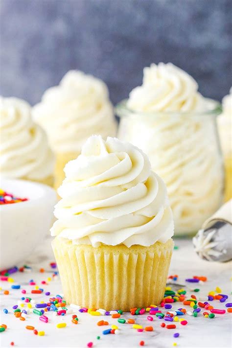 The Best Vanilla Buttercream Frosting Quick And Easy No Fail Recipe