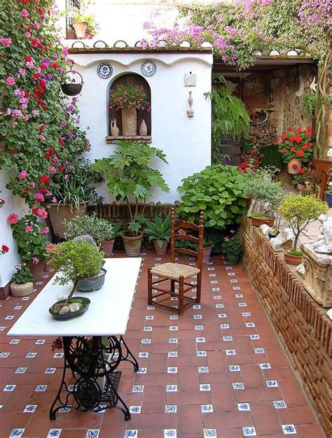VanitÉs Spanish Style Homes Spanish Style Backyard