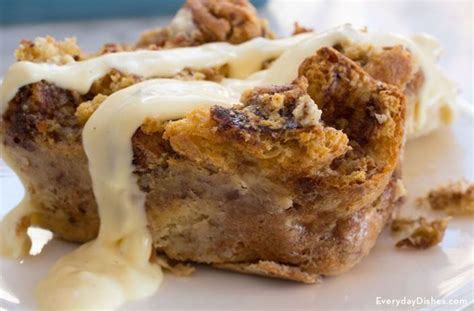 Super Easy Bread Pudding Recipe Everyday Dishes