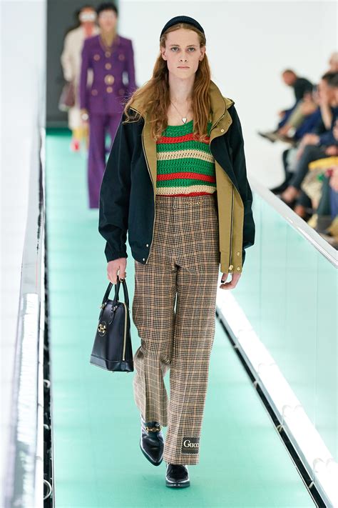 Gucci Spring 2020 Ready To Wear Fashion Show With Images Gucci Spring Fashion Ready To Wear