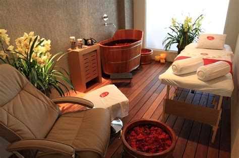 Organic And Natural Spa Treatment Room Decoração De Salas De Massagem Sala De Relaxamento