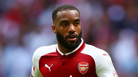 Why Arsenal Duo Lacazette And Giroud Can Play Together