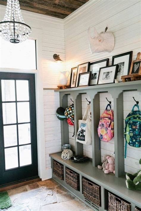 16 Stunning Rustic Entryway Decorating Ideas That Every Guest Will Love The Art In Life