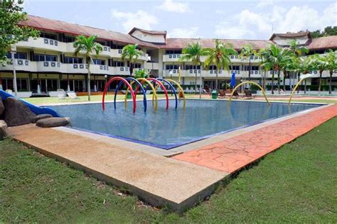 Lanjut beach & golf resort. Lanjut Golden Beach & Golf Resort Kuala Rompin - Compare Deals
