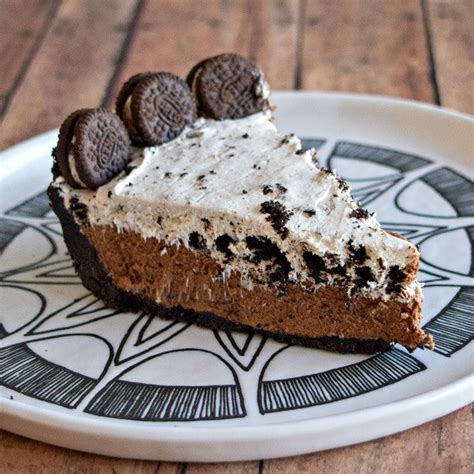 With a total time of only 33 minutes, you'll have a delicious dish ready before you know it. Chocolate Mousse Oreo Pie | Blueberry cheesecake recipe ...