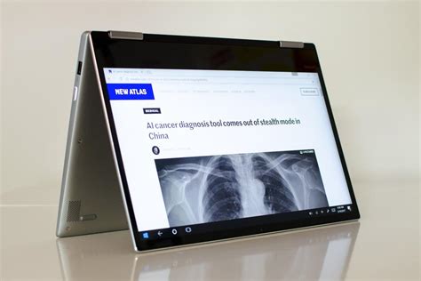 Lenovo Yoga 720 Review A Solid If Unremarkable 2 In 1 Value