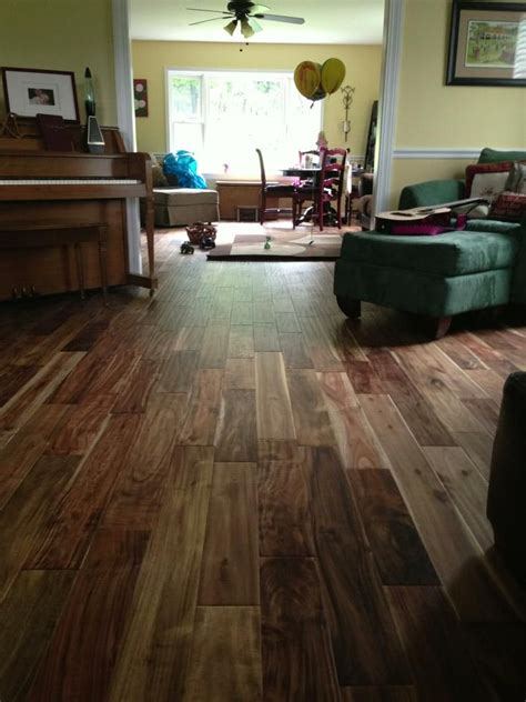 Hand Scraped Solid Asian Walnut Acacia Prefinished Wood Flooring In