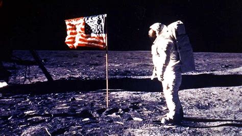 Il Y A 50 Ans Neil Armstrong Entrait Dans Lhistoire En étant Le