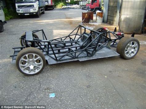 Car Fanatic Builds Himself A £5million Mclaren F1 Supercar