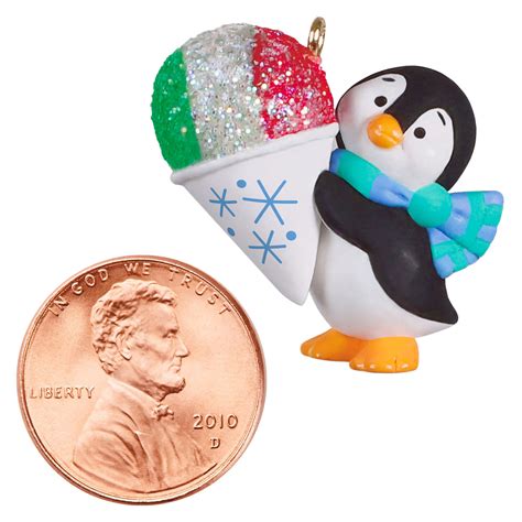 2022 Petite Penguins 7 Hallmark Miniature Ornament Hooked On