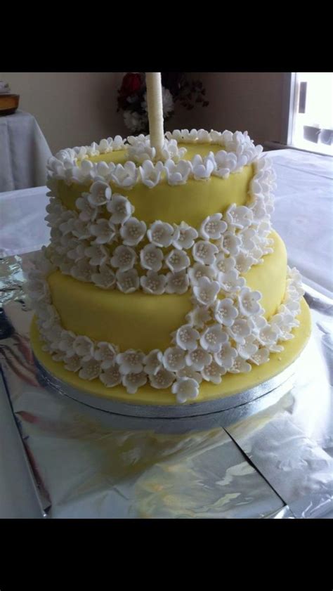 Beautiful Engagement Cake Engagement Cakes Butter Desserts Beautiful