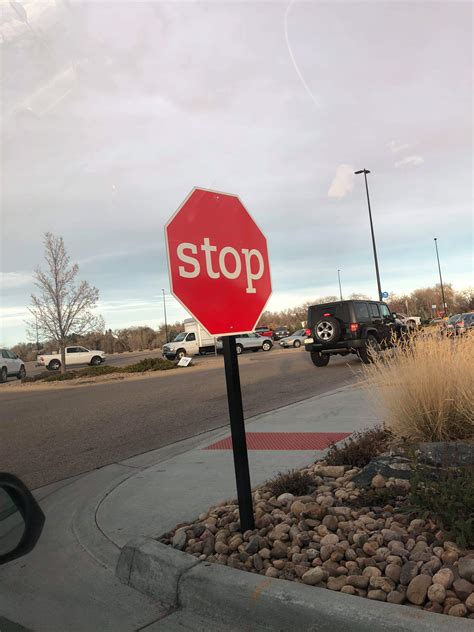 This Stop Sign Has A Serif Font Mildlyinteresting