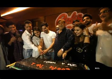 Varun Dhawan And Sara Ali Khan Party Hard As They Wrap Up ‘coolie No 1 Shooting Photogallery