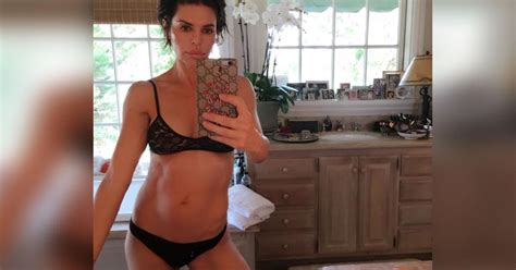 Lisa Rinna Flaunts Body In Racy Lingerie Aged