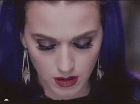 All Day I Dream Of Makeup Katy Perry Wide Awake Video Look 1