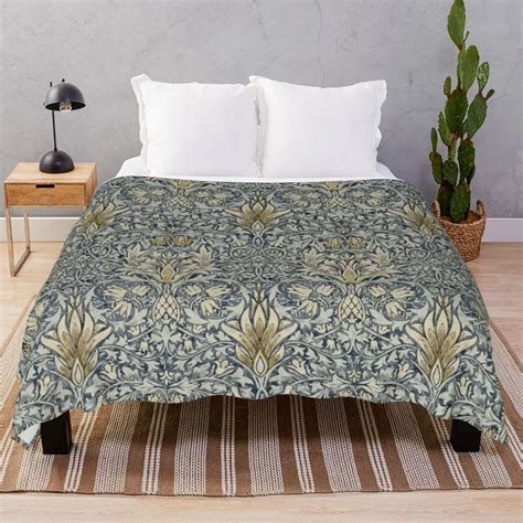 William Morris Snakeshead Pattern Blanket Velvet Print Comfortable