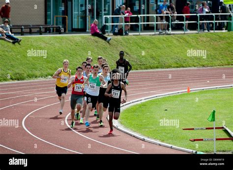 Teen Running Track Hi Res Stock Photography And Images Alamy