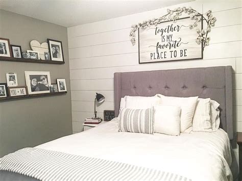 50 Elegant Farmhouse Bedroom Decor Ideas Homyhomee