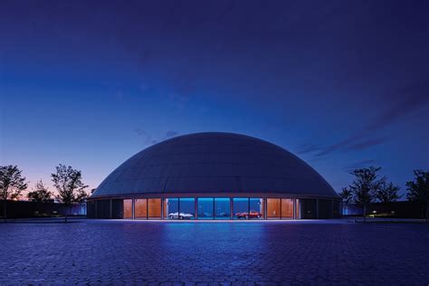 Peek Inside Eero Saarinens Iconic General Motors Technical Center